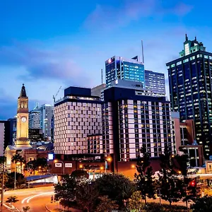 Hotel Pullman King George Square